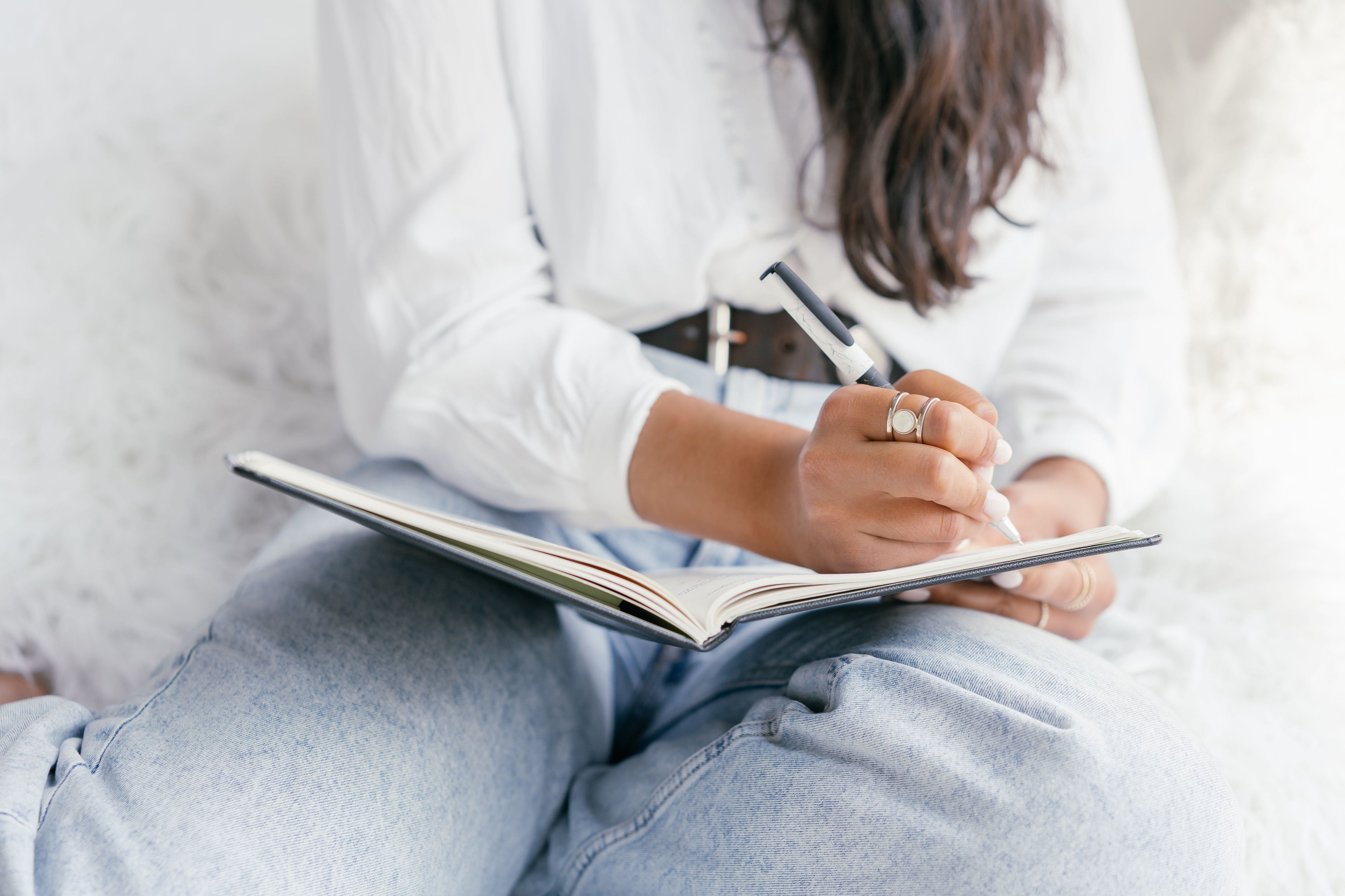 25 Journal Prompts to Help You Reset Your Mind and Feel Like Yourself Again